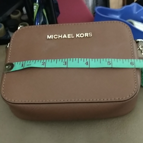 Michael Kors Crossbody Leather Bag - Picture 9 of 11